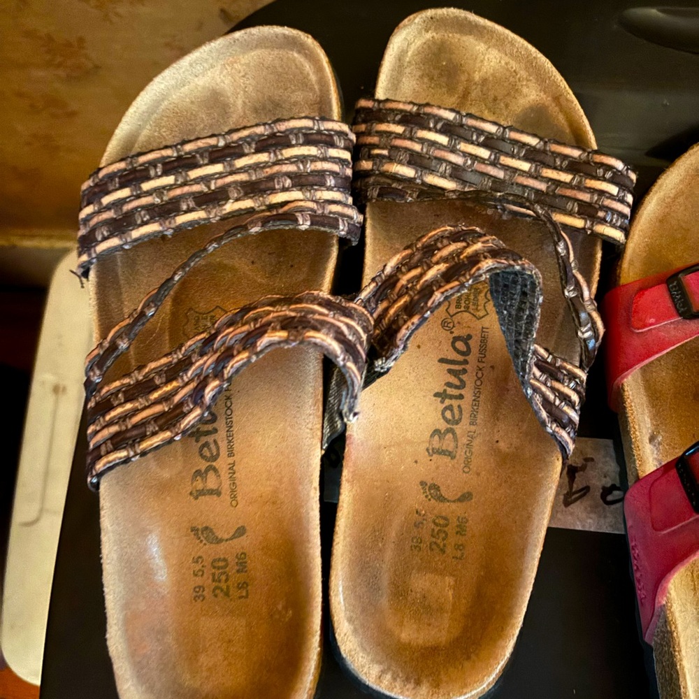 Birkenstock sandals size 8